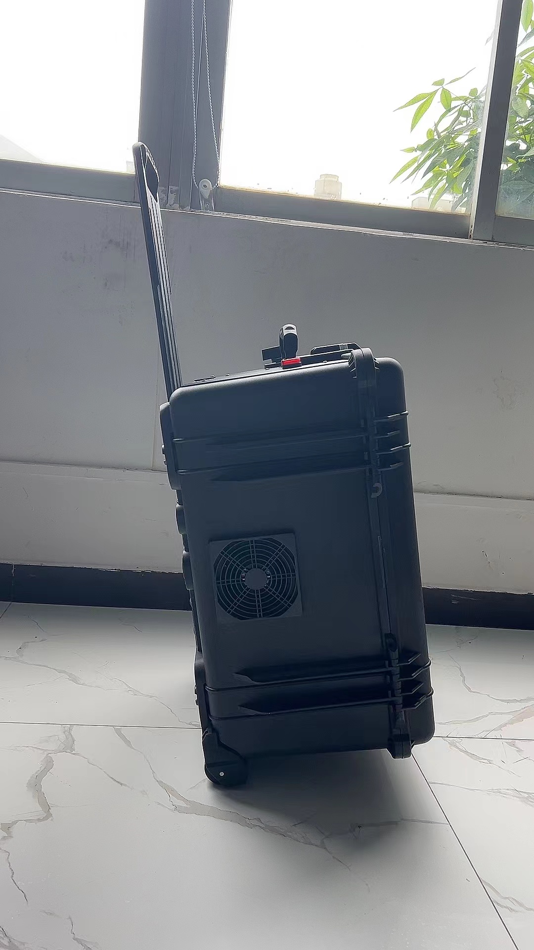 峡江手拉箱型移动通信干扰器